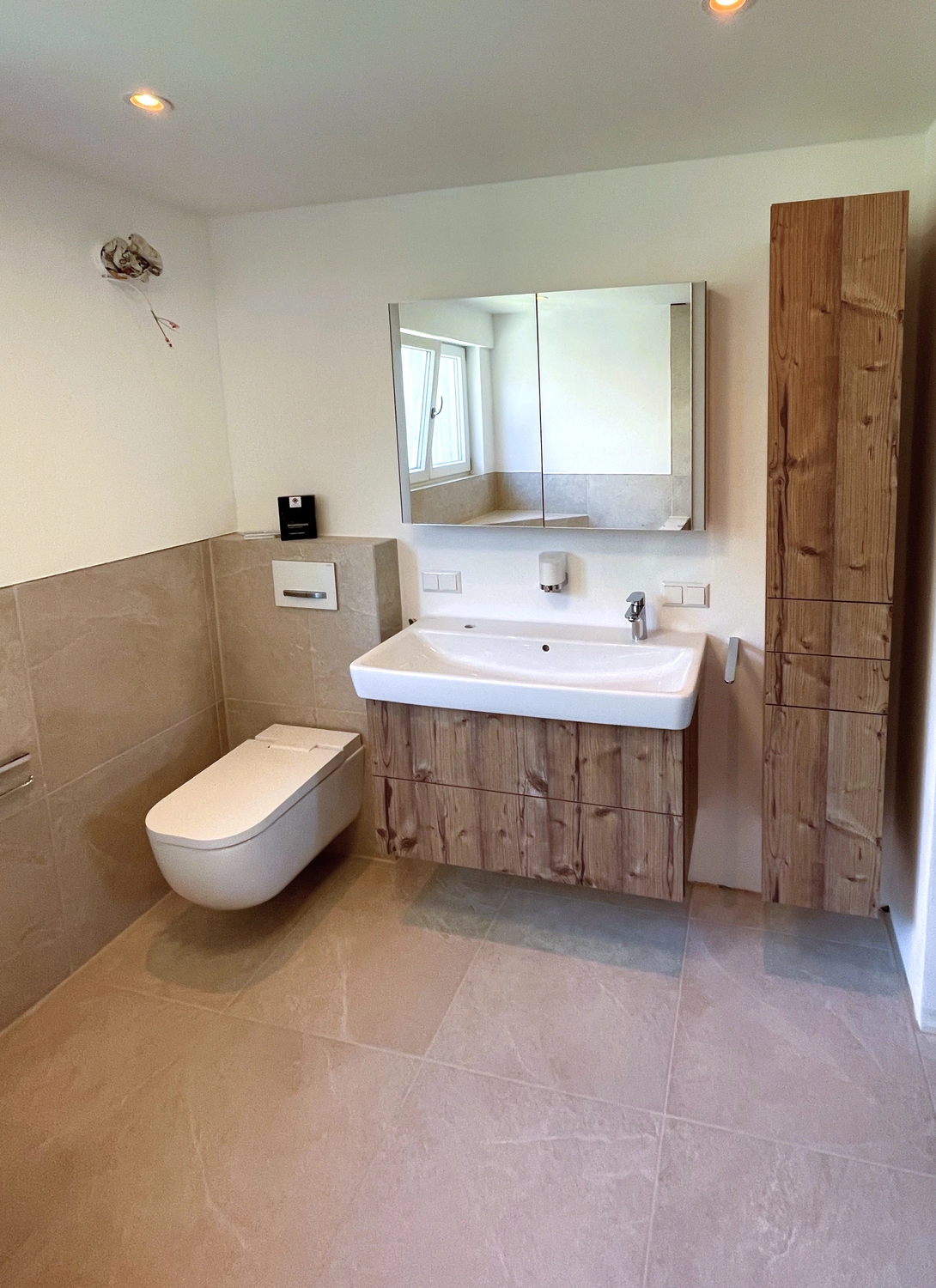 BST Projekt-Bau GmbH - Badsanierung - nachher