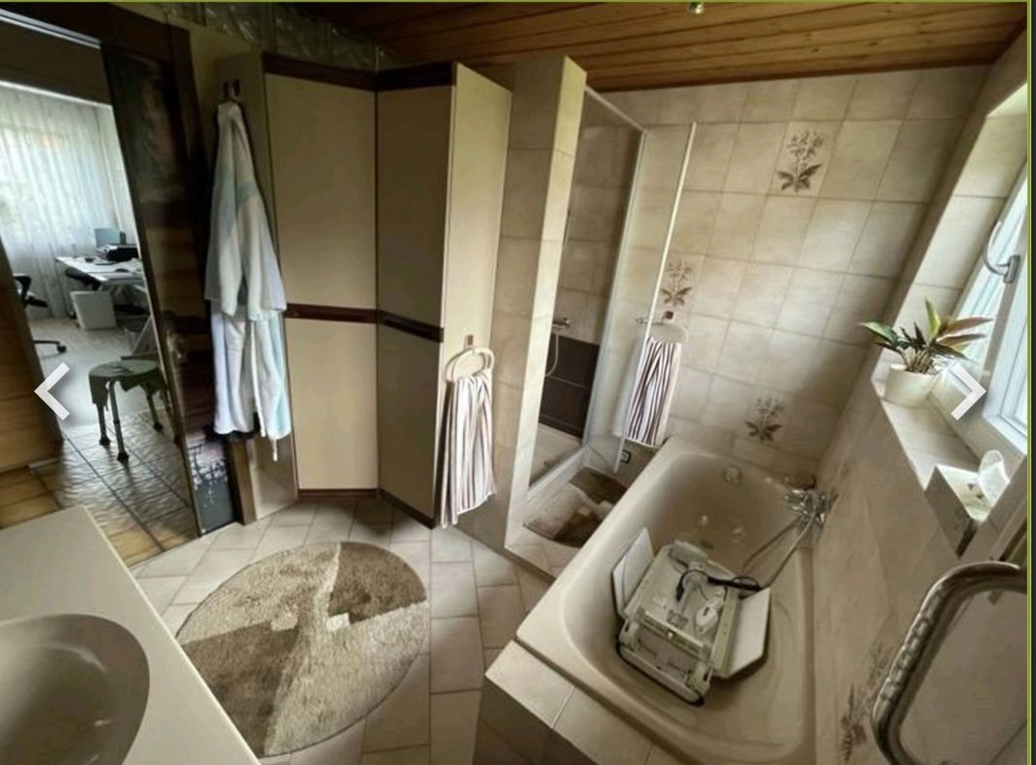 BST Projekt-Bau GmbH - Badsanierung - vorher