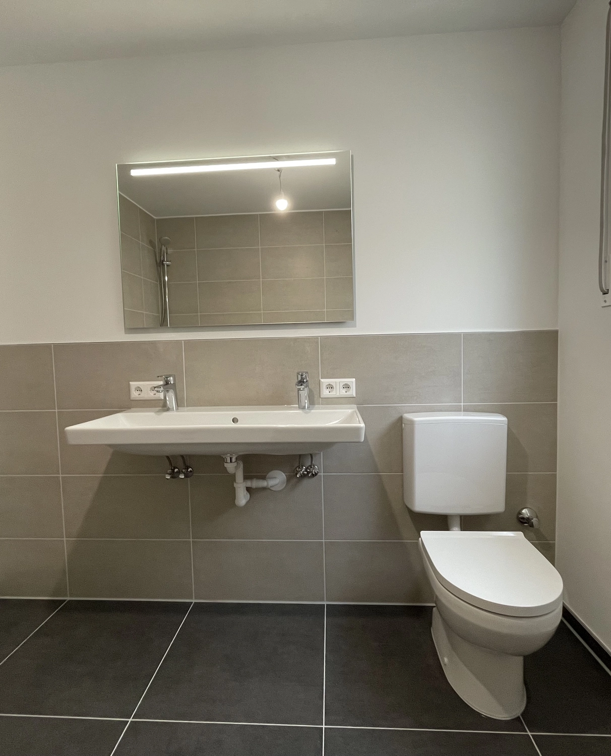 BST Projekt-Bau GmbH - Badsanierung - Kundendienst – Kleinreparaturen 